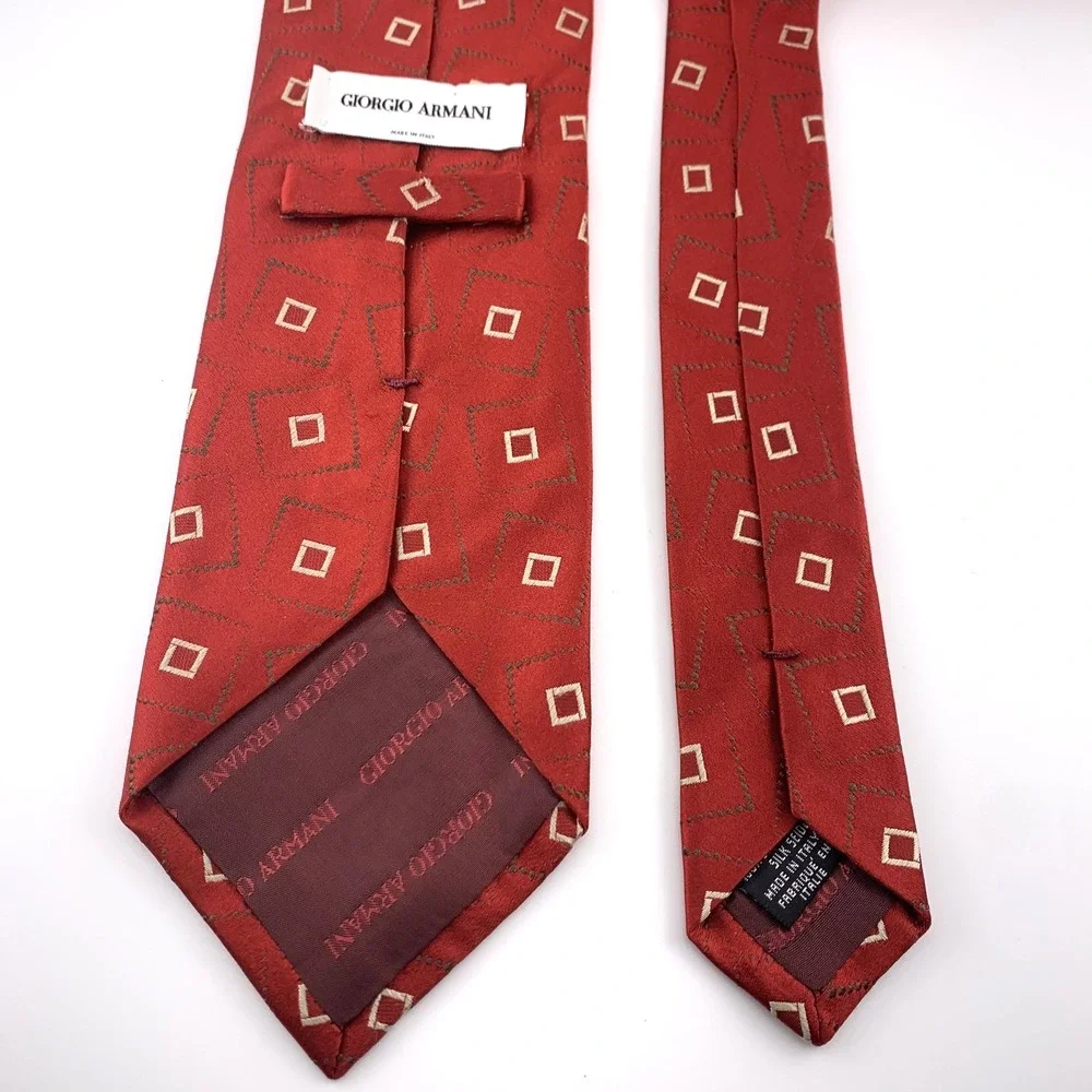 Giorgio Armani Italy‎ Mens Tie Burgundy & Taupe Geometric 100% Silk Necktie